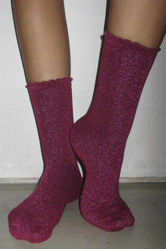 Scalloped Glitter Socks Berry Pink